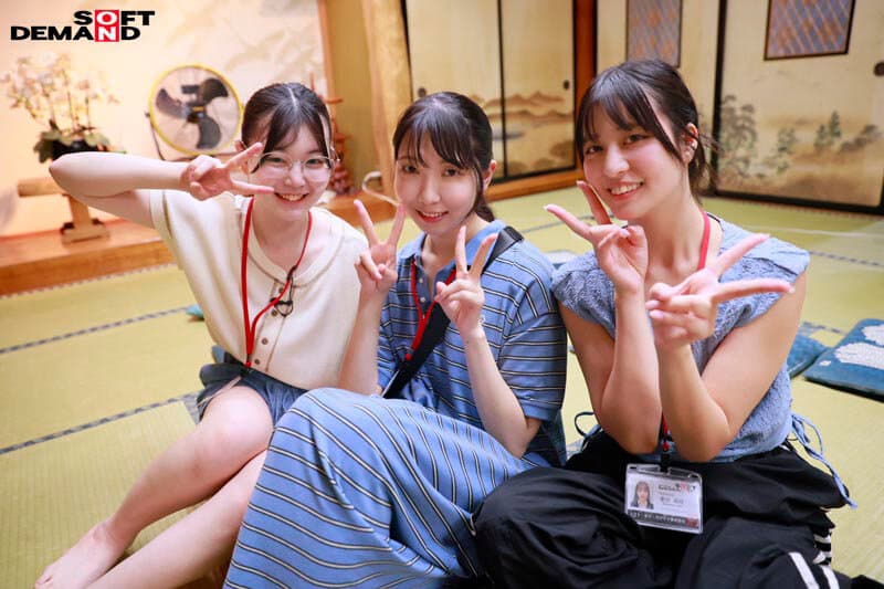 フリーのSOD女子社員と6人のガチ童貞。あの夏、イチバンときめいた筆おろし。のサンプル画像