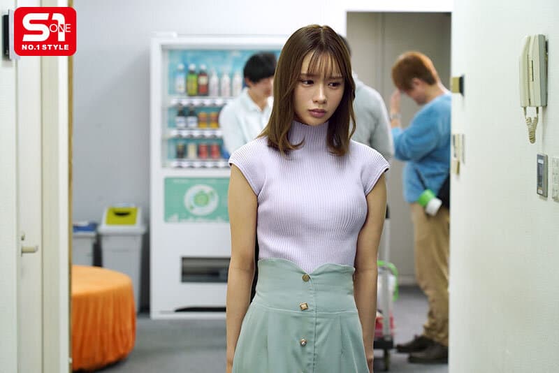 新人スポーツキャスターは局から人気格闘家にあてがわれても断れず…力まかせのネジ込みピストンで死ぬほどイカされる… 兒玉七海のサンプル画像