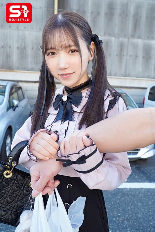 「あなたのシコシコ、絶対に手伝いたい」助けたメンヘラ美少女が僕に完全ラブ依存!どんなこともシテくれる異常な愛情オナニーサポート 三田真鈴のサンプル画像