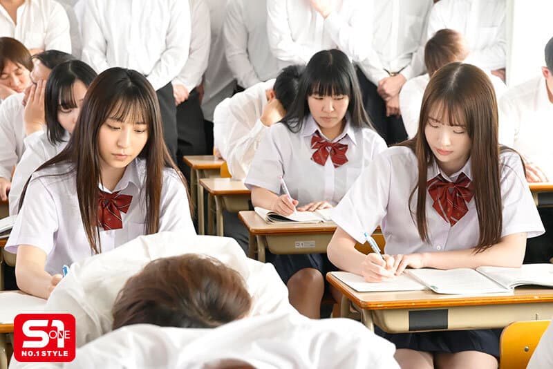 7月28日はぶっかけの日 ファイト100発! 白上咲花 新木希空のサンプル画像